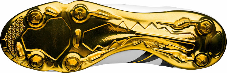 Cr7 white 2025 and gold